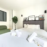 Studio Cosy 2P Canal Saint-Martin Metro 200M